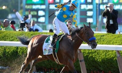 Injured Triple Crown jockey Victor Espinoza plans a return to riding