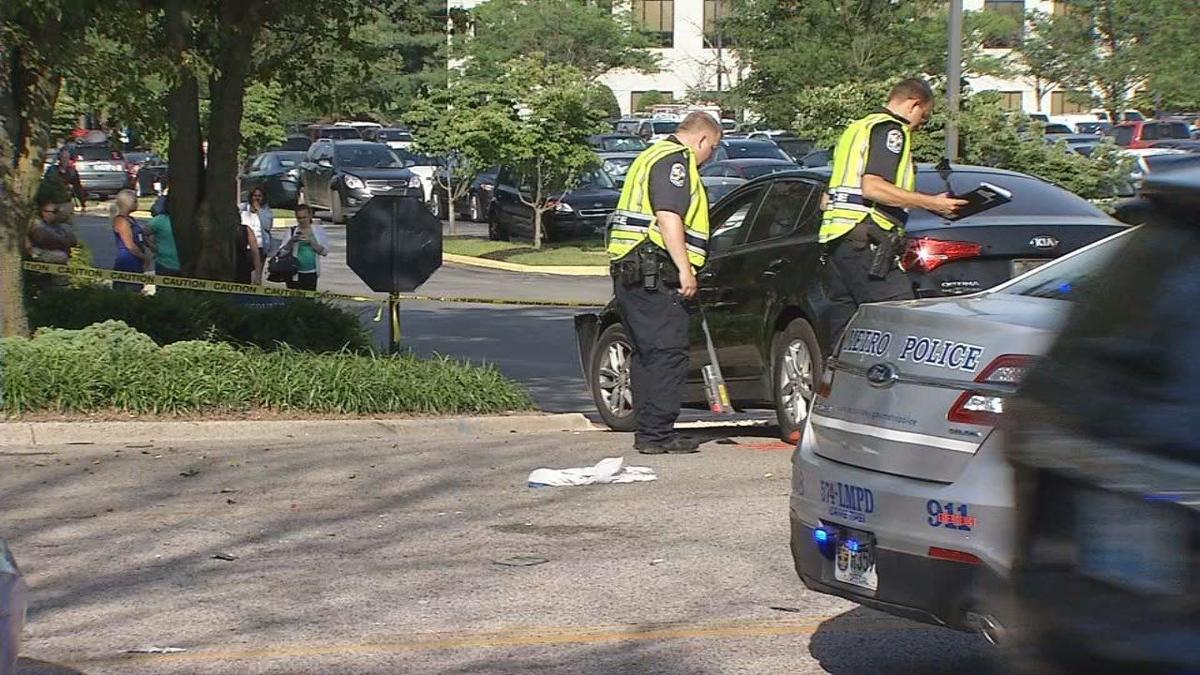 1 person dead after crash involving motorcycle in east Louisville