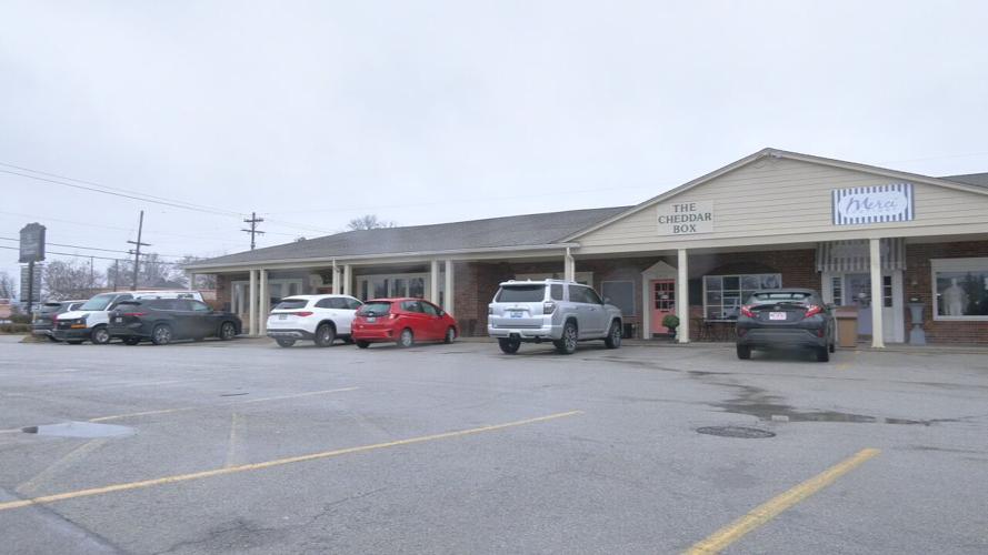 CHEDDAR BOX CLOSING (2).jpeg