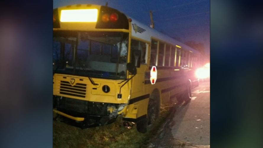WASHINGTON CO BUS CRASH 10VO.transfer_frame_1743 bus.jpg