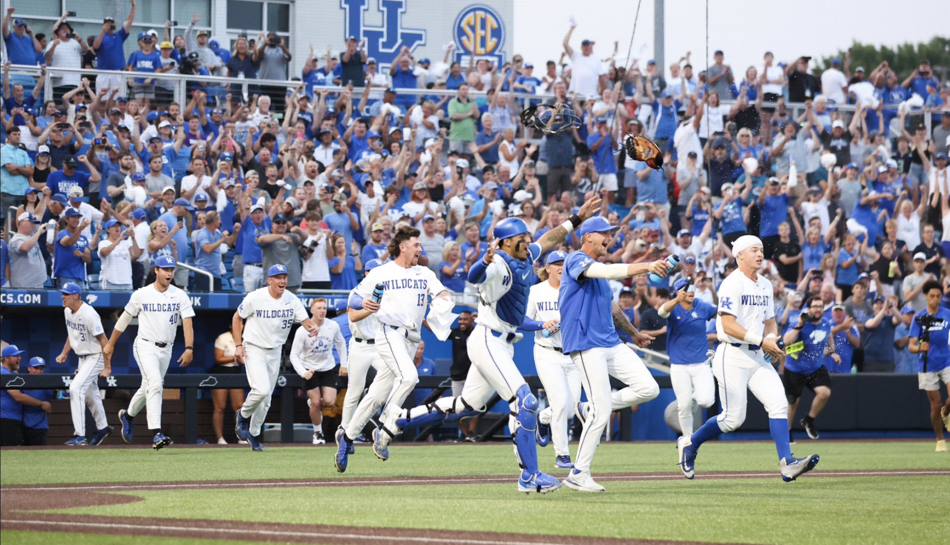 BOZICH | Kentucky Says Farewell To Indiana With 4-2 Win, Earning NCAA ...