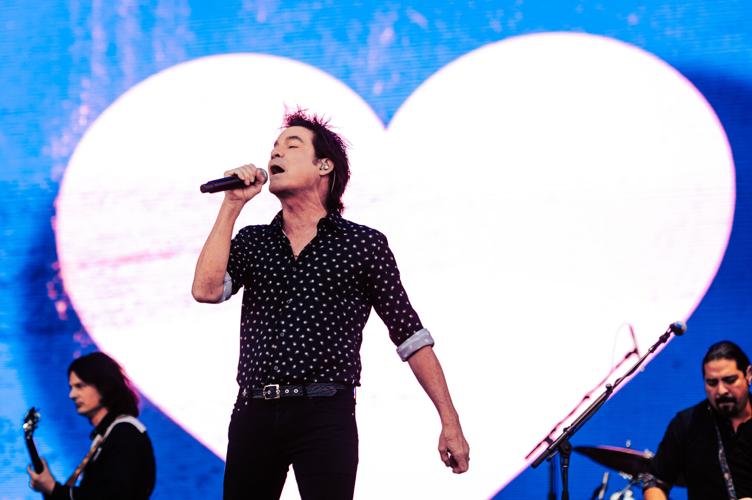 Train performs at Bourbon & Beyond at Kentucky Expo Center