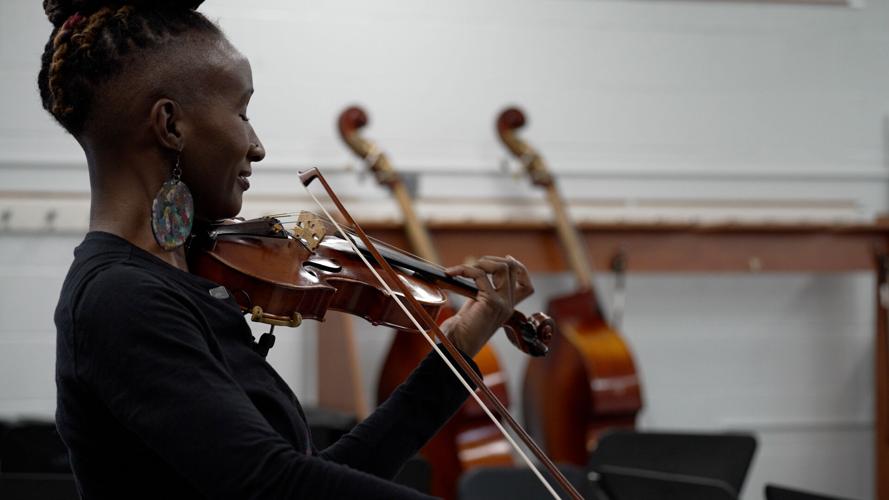 Grace James Violinist Visit 3.jpg