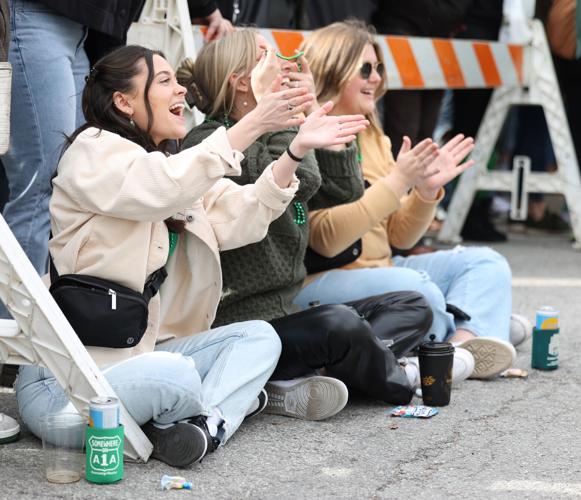 Woman asks for beads