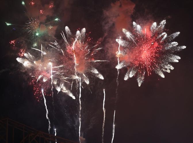 Circle fireworks.JPG