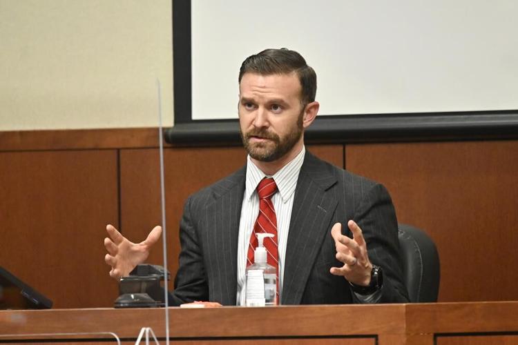 LMPD - SGT KYLE MEANY ON STAND IN HANKISON TRIAL - AP 2-23-2022.jpeg