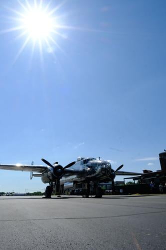 Louisville veterans honored on D-Day anniversary