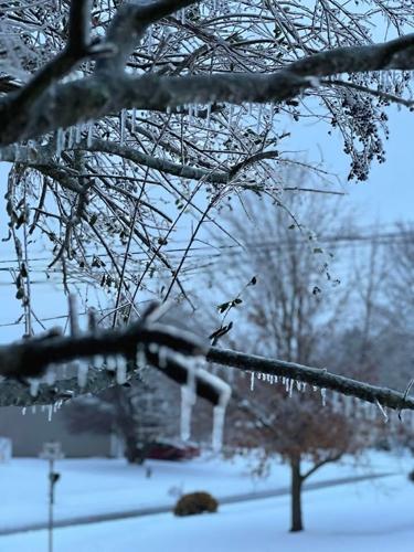 ETOWN SNOW 01-25-26 ERICA PIERCE.jpg