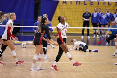 Louisville-Creighton volleyball