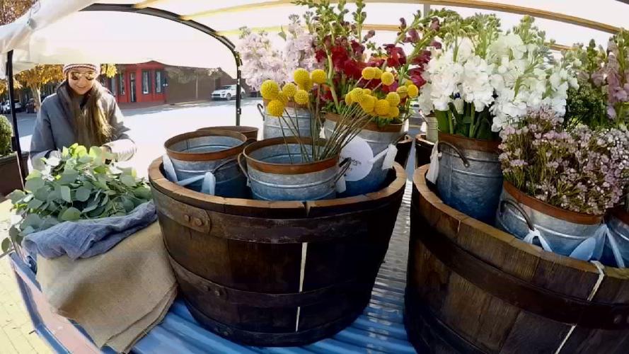 flower truck 11-24-19 (3).jpg