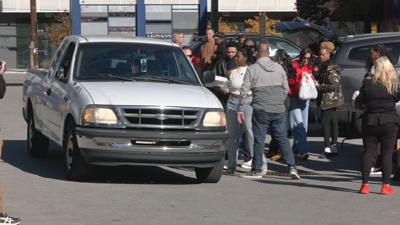 THANKSGIVING GIVEAWAY.jpeg