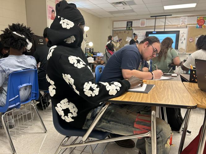 Students sit in class - Aug. 14, 2024.jpg