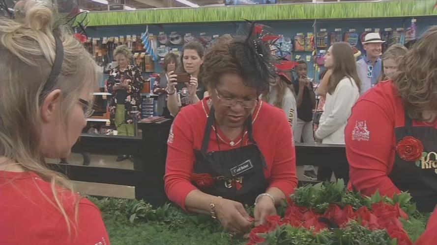KROGER GARLAND OF ROSES 2021 (2).jpeg