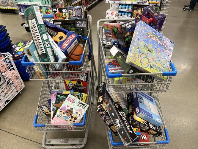 Shopping Cart w/ toys