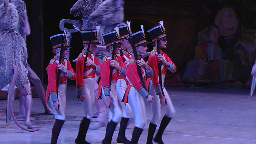 NUTCRACKER BROADCAST - 12-25-19 (80).png