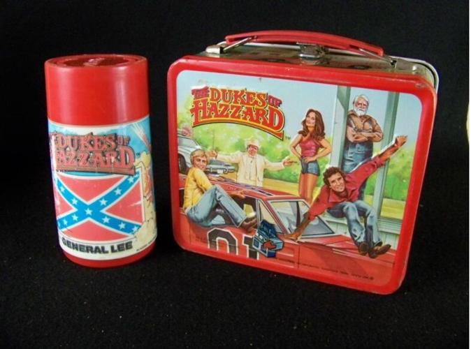 LUNCH BOX AUCTION - DUKES OF HAZZARD.jpg