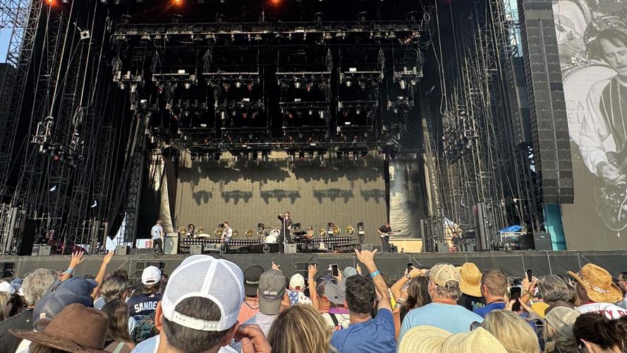 Bourbon and Beyond Fans Cheer Cage the Elephant