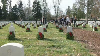WREATHS ACROSS AMERICA
