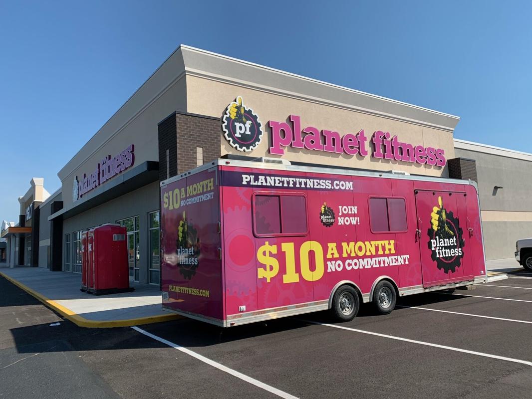 Fitness to open giant, 24,000squarefoot Poplar Level Road location News from WDRB