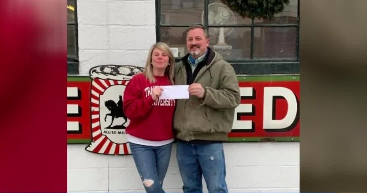 Kentucky cattle farmer raises $10,000 for charity - Vimarsana News