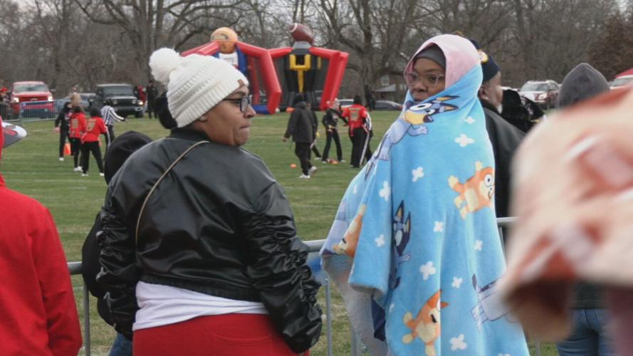Spectators watch 2025 Thanksgiving Juice Bowl in Louisville's Shawnee Park