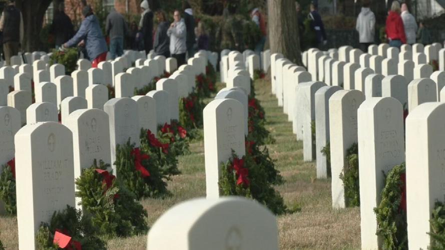 WREATHS ACROSS AMERICA