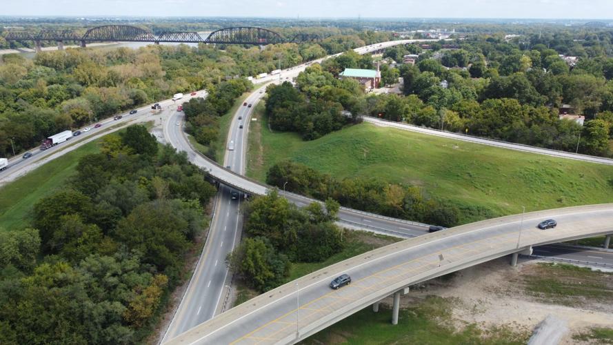 SHERMAN MINTON BRIDGE - TRAFFIC PATTERNS SHIFT - 9-16-2021  (4).JPG