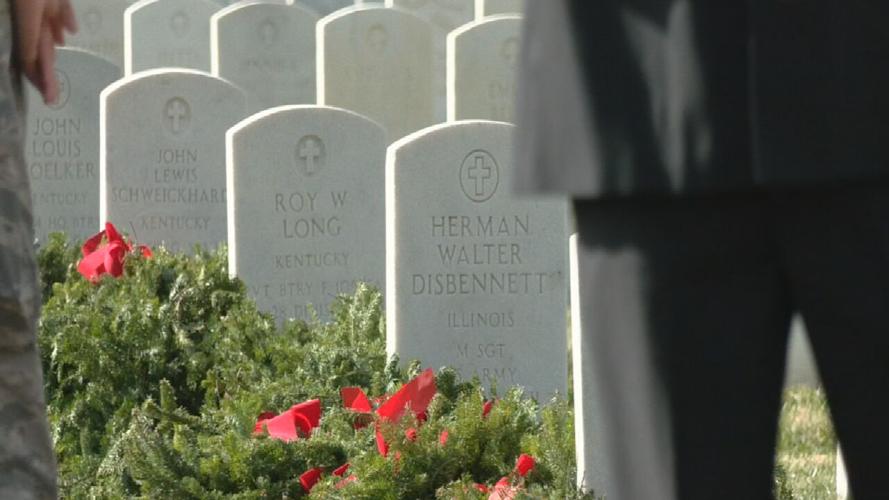 WREATHS ACROSS AMERICA