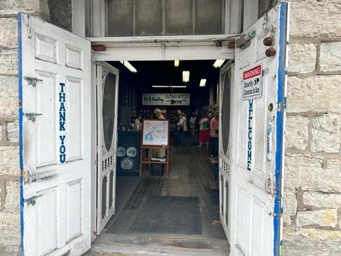 HADLEY POTTERY - 3-30-2022 1.jpg