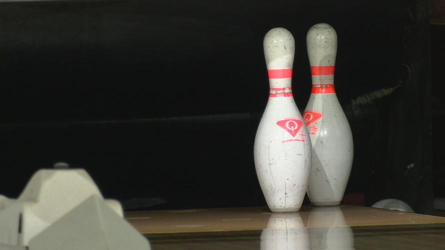 Bowling pins (generic)