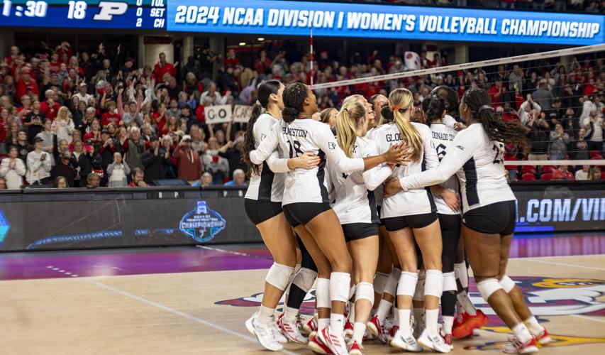 UL NCAA Volleyball Purdue-23.jpg