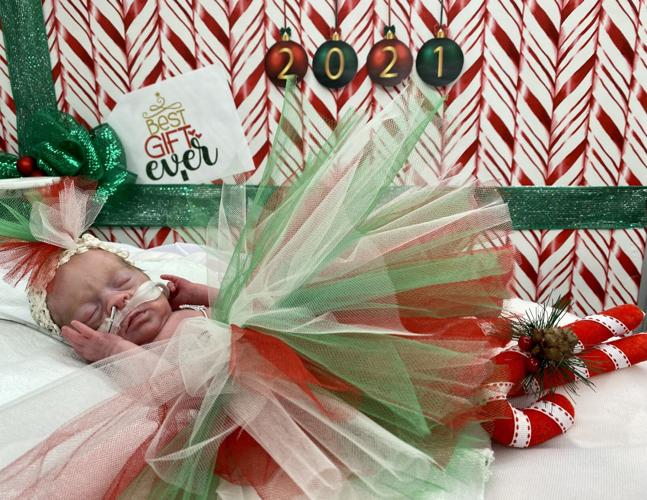 Norton 2021 Christmas NICU babies (15).jpg