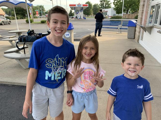 ZESTO'S - ICE CREAM - CUTE KIDS KK 7-13-2023 (10).JPG
