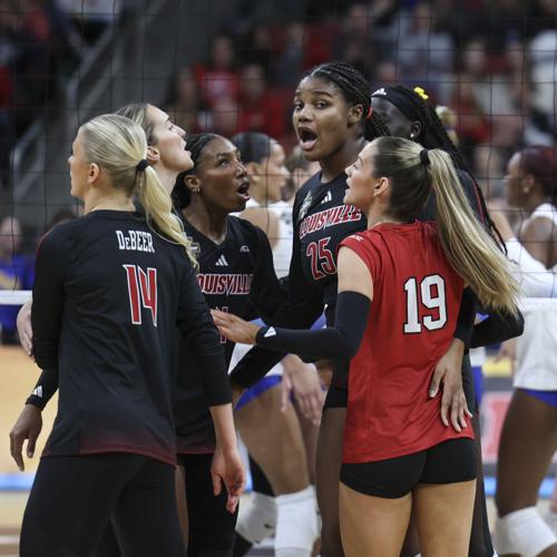 Louisville volleyball Final Four-19.jpg