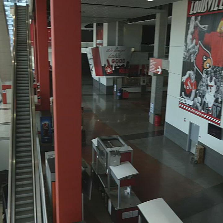 KFC Yum! Center Renovations Unveiled Ahead of 2021-22 Basketball Season -  Sports Illustrated Louisville Cardinals News, Analysis and More