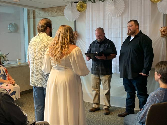 Baptist Hospital Floyd wedding, bride and father - 5.19.23