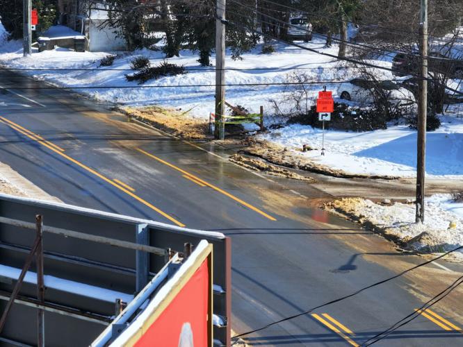 BROWNSBORO RD WATER MAIN BREAK PHOTOS (3).JPG