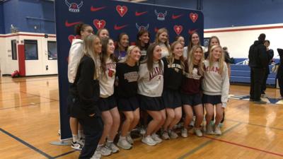 Sacred Heart seniors sign college letters of intent