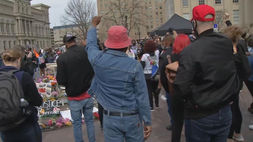 People gather at Jefferson Square Park for Breonna Taylor rally