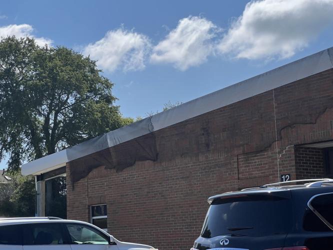 Netting around Wright Elementary School installed after bat infestation