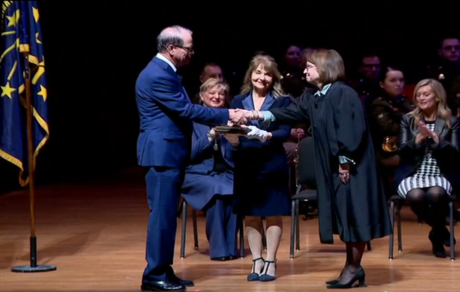 INDIANA GOV MIKE BRAUN OATH - 1-13-2025.png