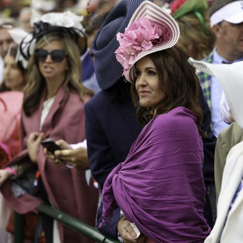 Kentucky Derby fans