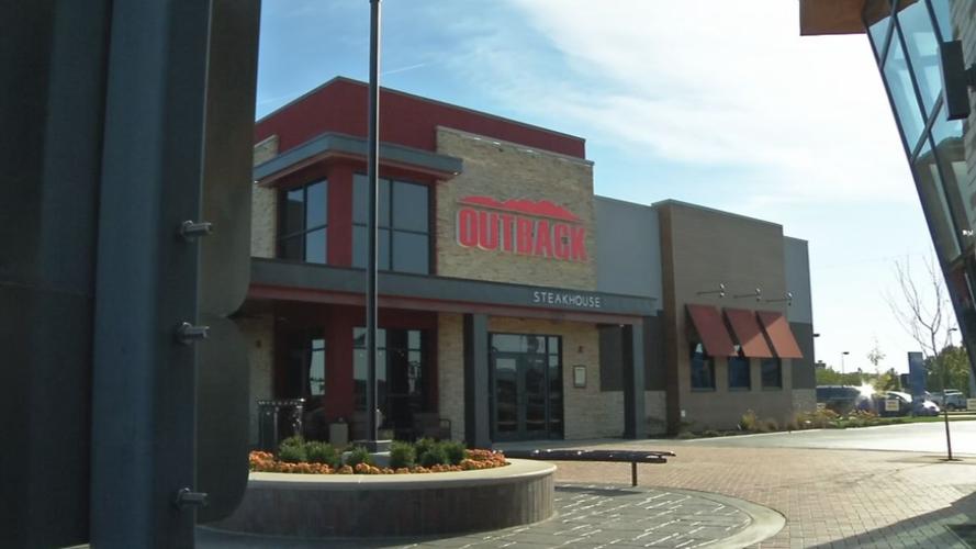 Outback Steakhouse in Clarksville relocates to Veterans Parkway