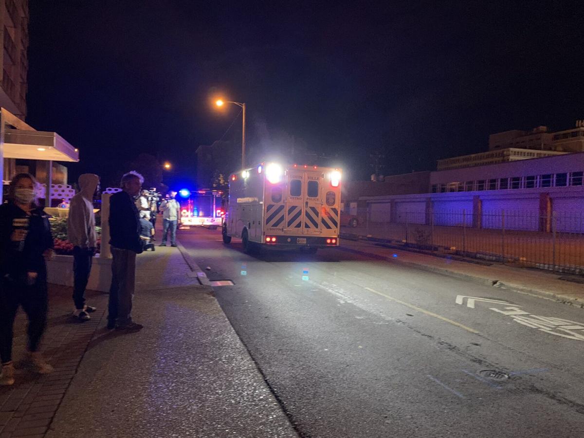 LMPD vehicles leaving area of Fourth and York streets 9/24/20