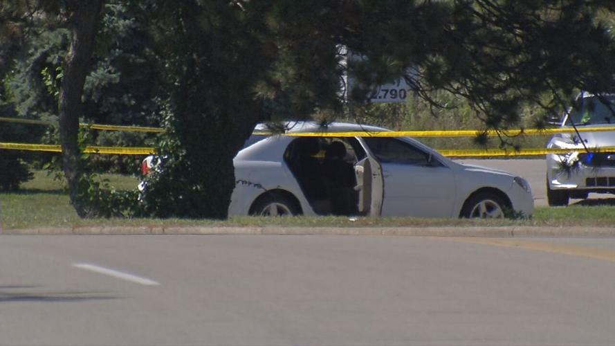 SHOOTING AT JEFFRSON MALL - 9-19-2020  (4).jpeg
