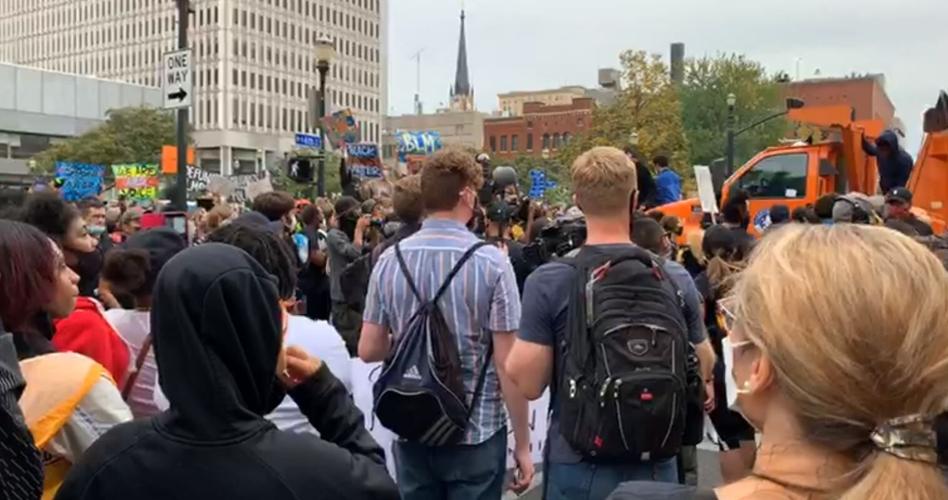 DOWNTOWN LOUISVILLE-PROTESTERS-JEFFERSON SQUARE PARK-9-23-20-15.JPG
