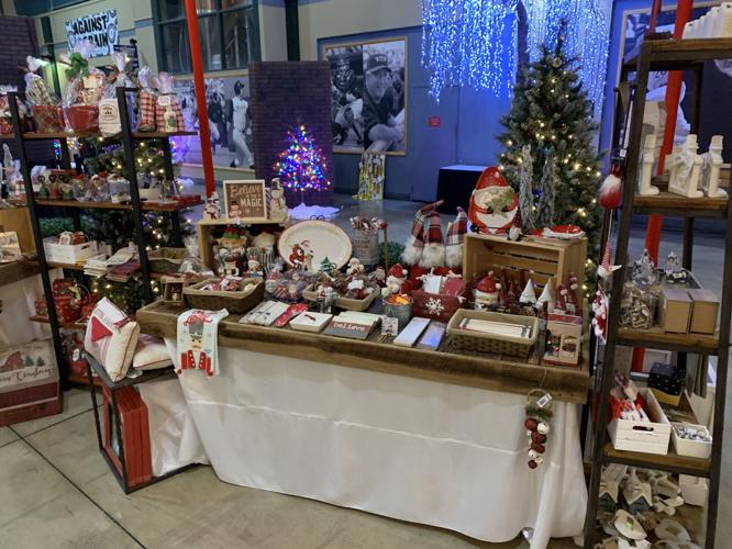 FESTIVAL OF TREES AND LIGHTS 11-11-2022 (1).JPG