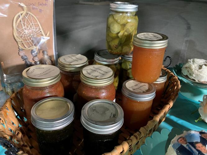 Sherpherdsville farmers market 2.jpg