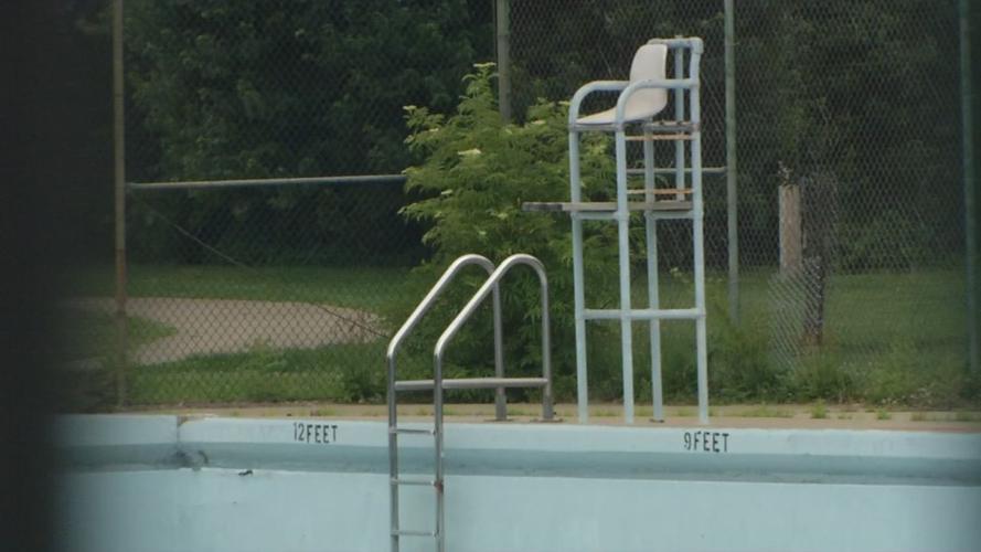 Closed public pool