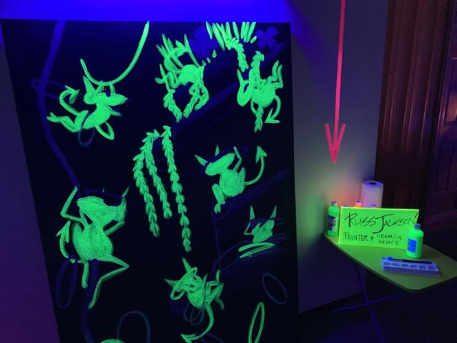 BLACKLIGHT ART - KEITH KAISER - CREATIVE IMPACT 8-2-19   (15).jpg